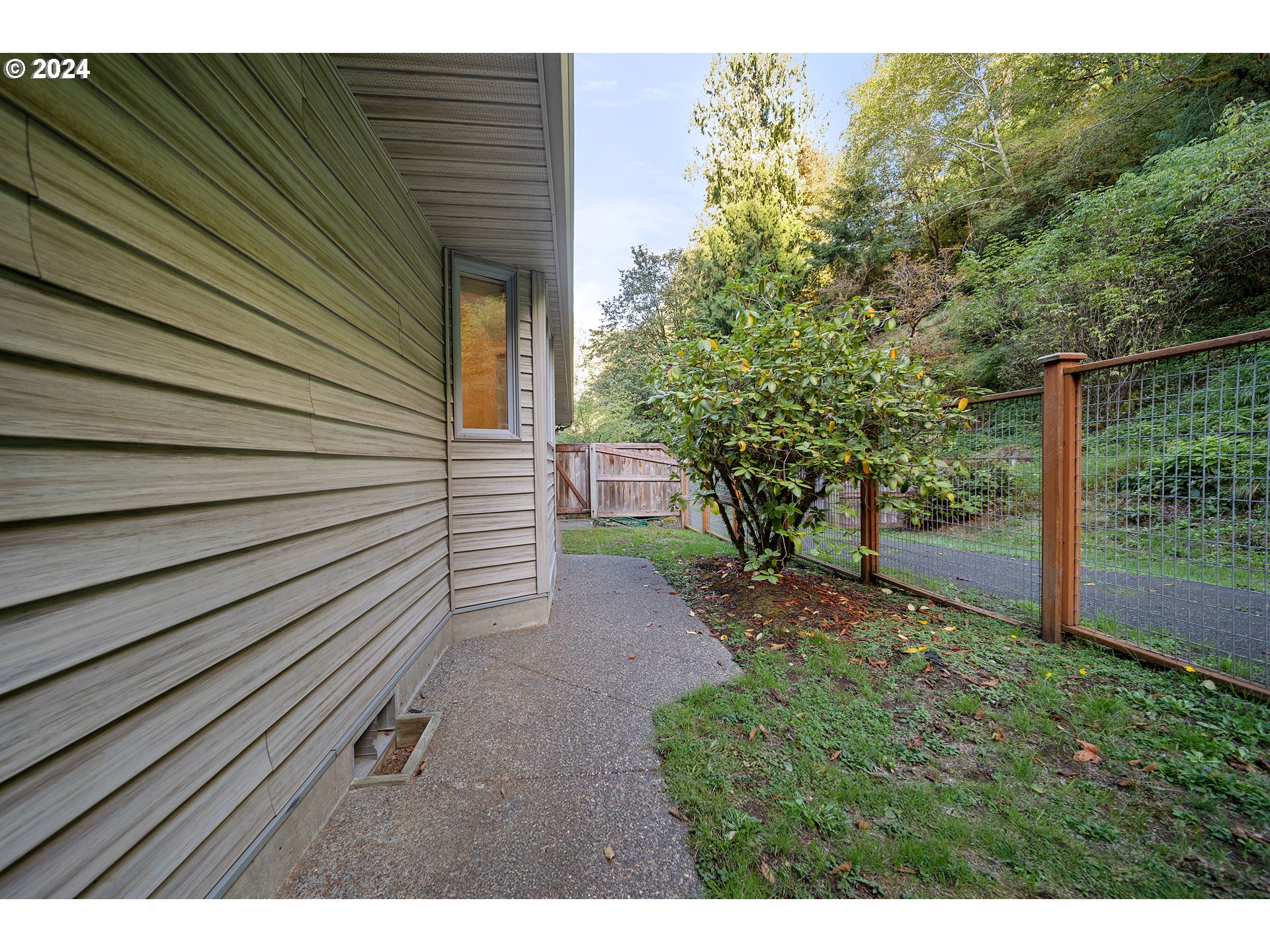 1561 Deans Creek Road Reedsport, OR 97467 - Photo 39 of 48