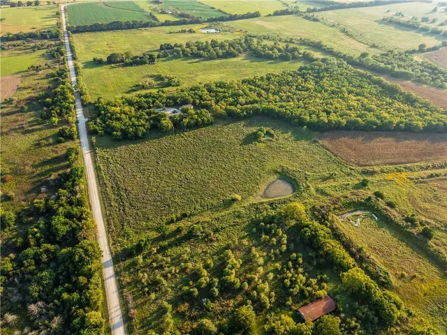 $230,000 | 14624 Marion Road, Fredonia, KS 66736