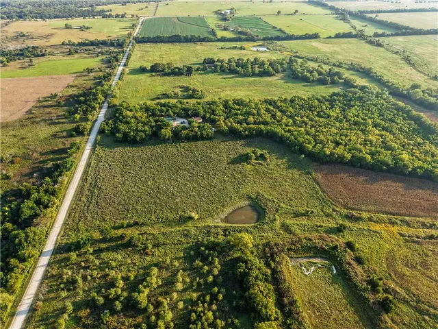 $230,000 | 14624 Marion Road, Fredonia, KS 66736