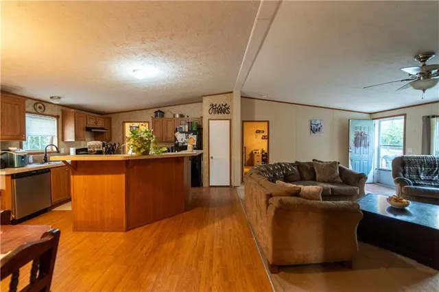 $230,000 | 14624 Marion Road, Fredonia, KS 66736