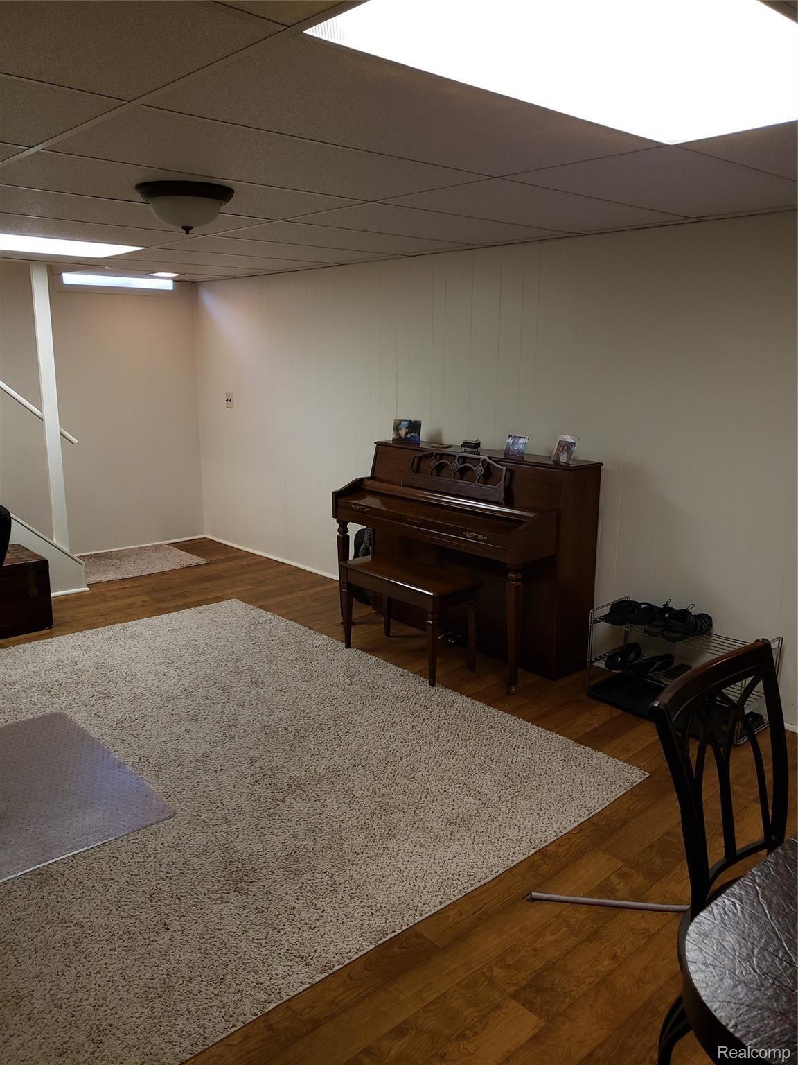 14916 Reeck Road Southgate, MI 48195 - Photo 42 of 55 rec room