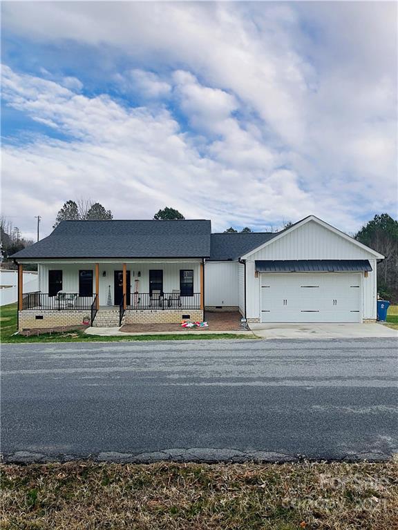 5280 Frye Street Trinity, NC 27370 - Photo 1 of 21 Gallery Image 1