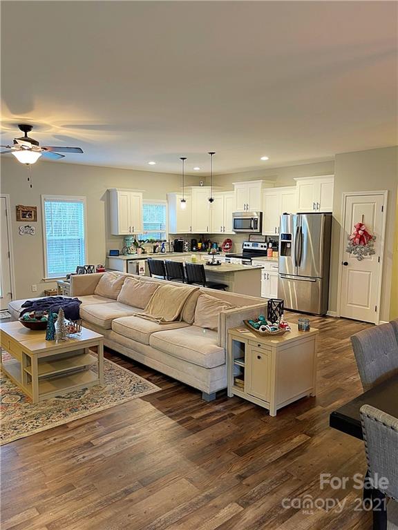 5280 Frye Street Trinity, NC 27370 - Photo 4 of 21 Gallery Image 4