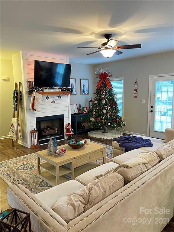 5280 Frye Street Trinity, NC 27370 - Photo 5 of 21 Gallery Image 5