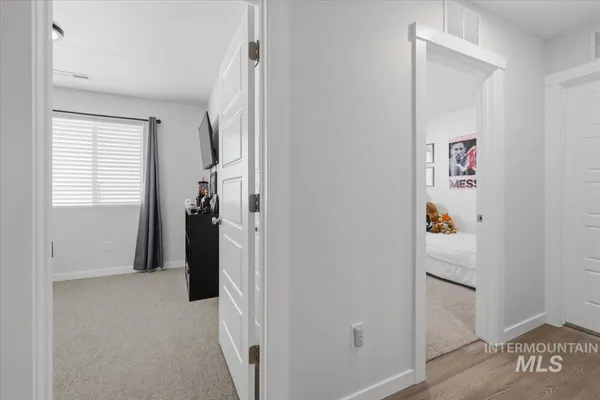 $389,990 | 5496 South Desert Cactus Avenue, Meridian, ID 83642