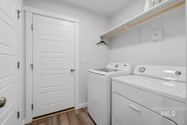 $389,990 | 5496 South Desert Cactus Avenue, Meridian, ID 83642