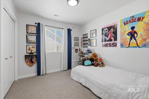 $389,990 | 5496 South Desert Cactus Avenue, Meridian, ID 83642