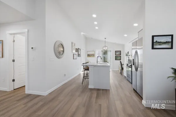 $389,990 | 5496 South Desert Cactus Avenue, Meridian, ID 83642