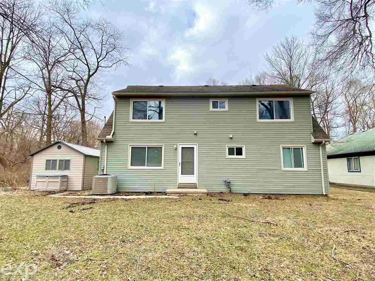 620 Helmand Street Rochester Hills, MI 48307 - Photo 3 of 27