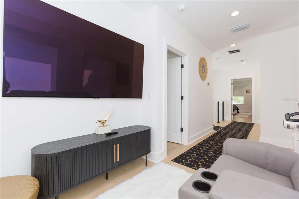 1304 West Arch Street Tampa, FL 33607 - Photo 41 of 75