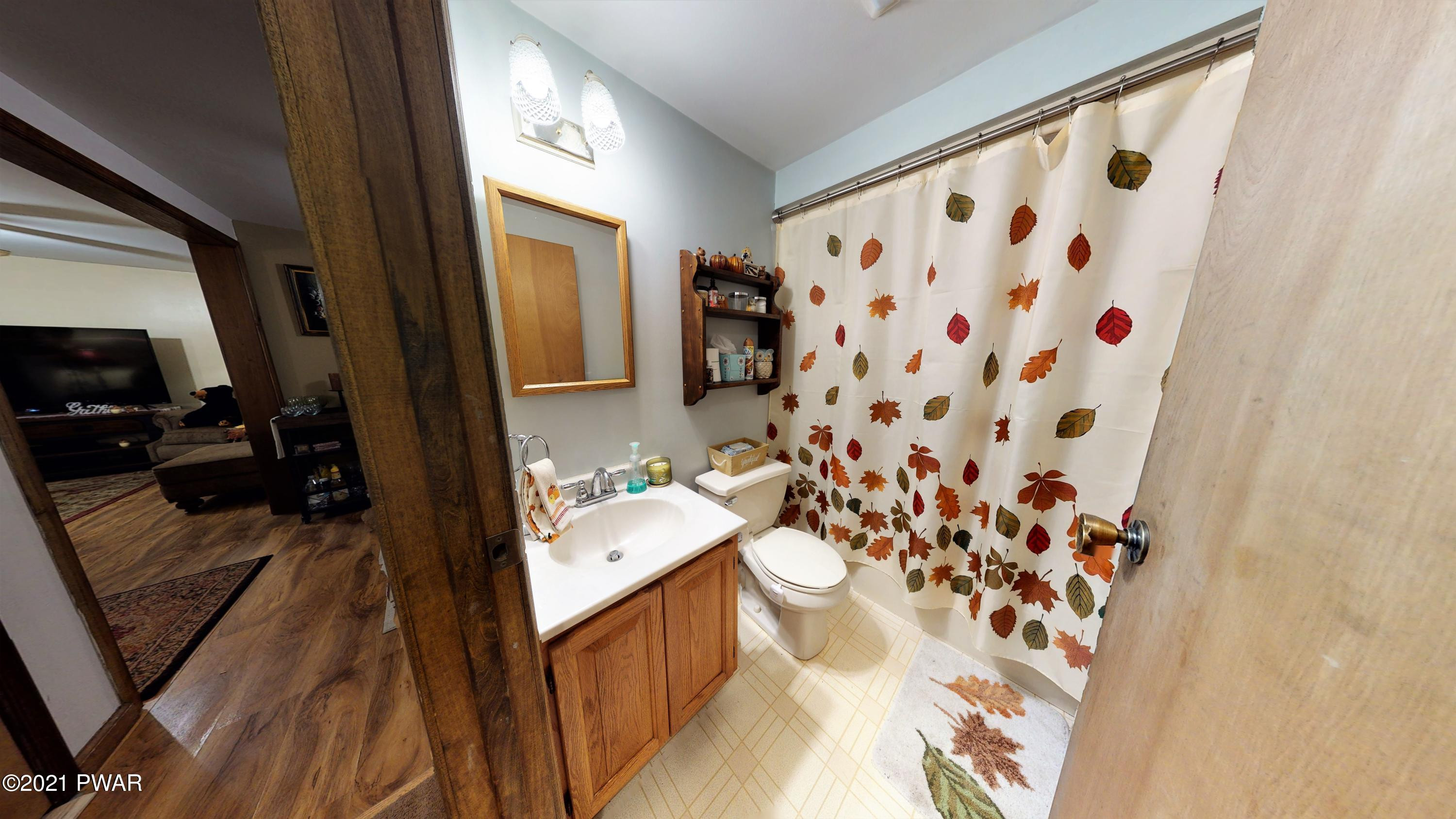 136 West Lilac Road Milford, PA 18337 - Photo 10 of 15 136-W-Lilac-Rd-04302021_214017