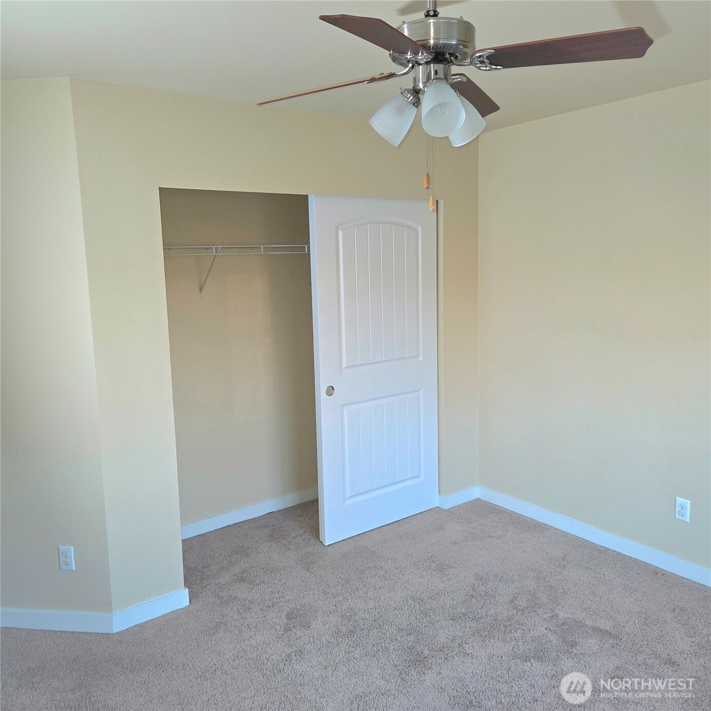 1605 Riddell Avenue Northeast Orting, WA 98360 - Photo 18 of 39