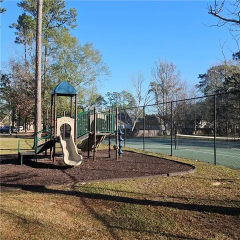 $550,000 | 1043 Tallowtree Drive, Mandeville, LA 70448