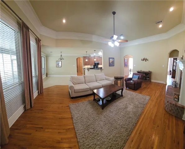 $550,000 | 1043 Tallowtree Drive, Mandeville, LA 70448