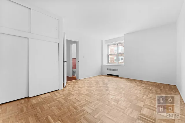 $825,000 | 570 Grand Street, Unit J1804 | Lower East Side