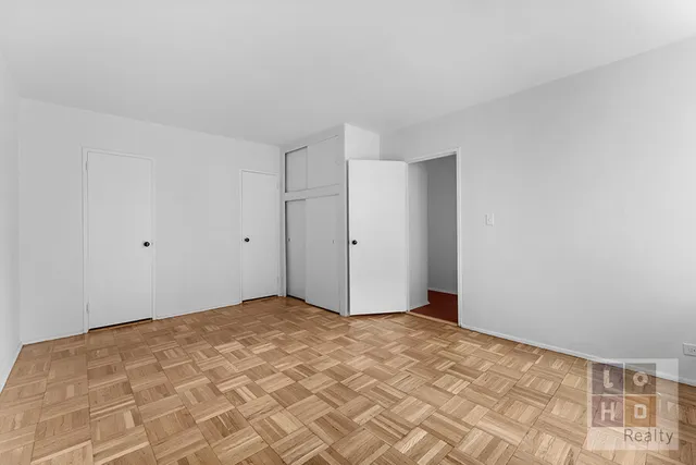 $825,000 | 570 Grand Street, Unit J1804 | Lower East Side