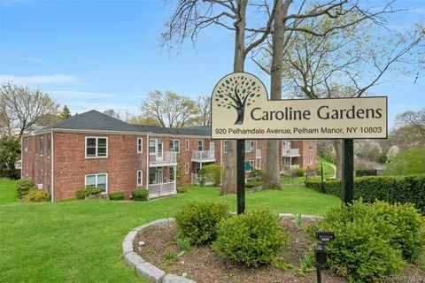 $328,000 | 920 Pelhamdale Avenue, Unit A2H, Pelham, NY 10803