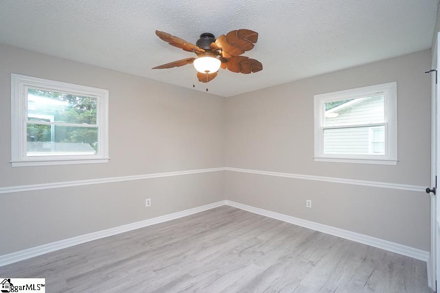 8 Windmill Drive Wellford, SC 29385 - Photo 13 of 23