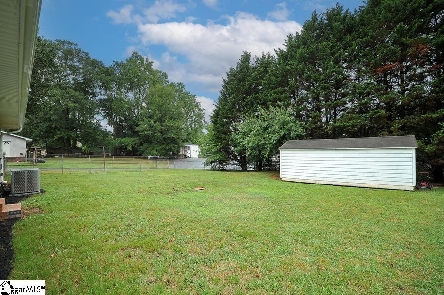 8 Windmill Drive Wellford, SC 29385 - Photo 22 of 23