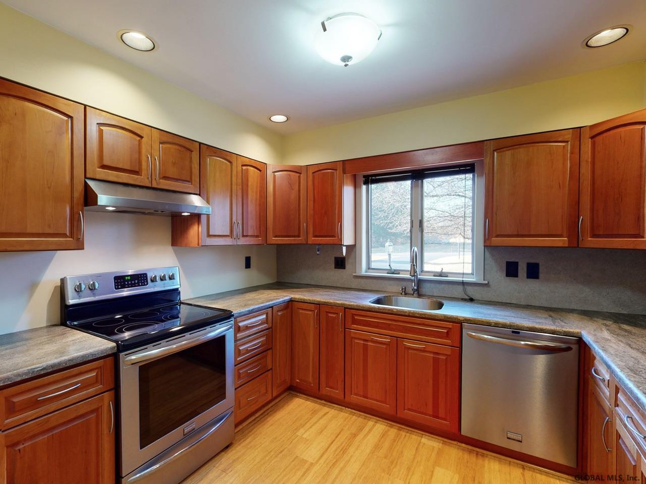 159 Clove Road Castleton-on-Hudson, NY 12033 - Photo 4 of 45 Photo 4