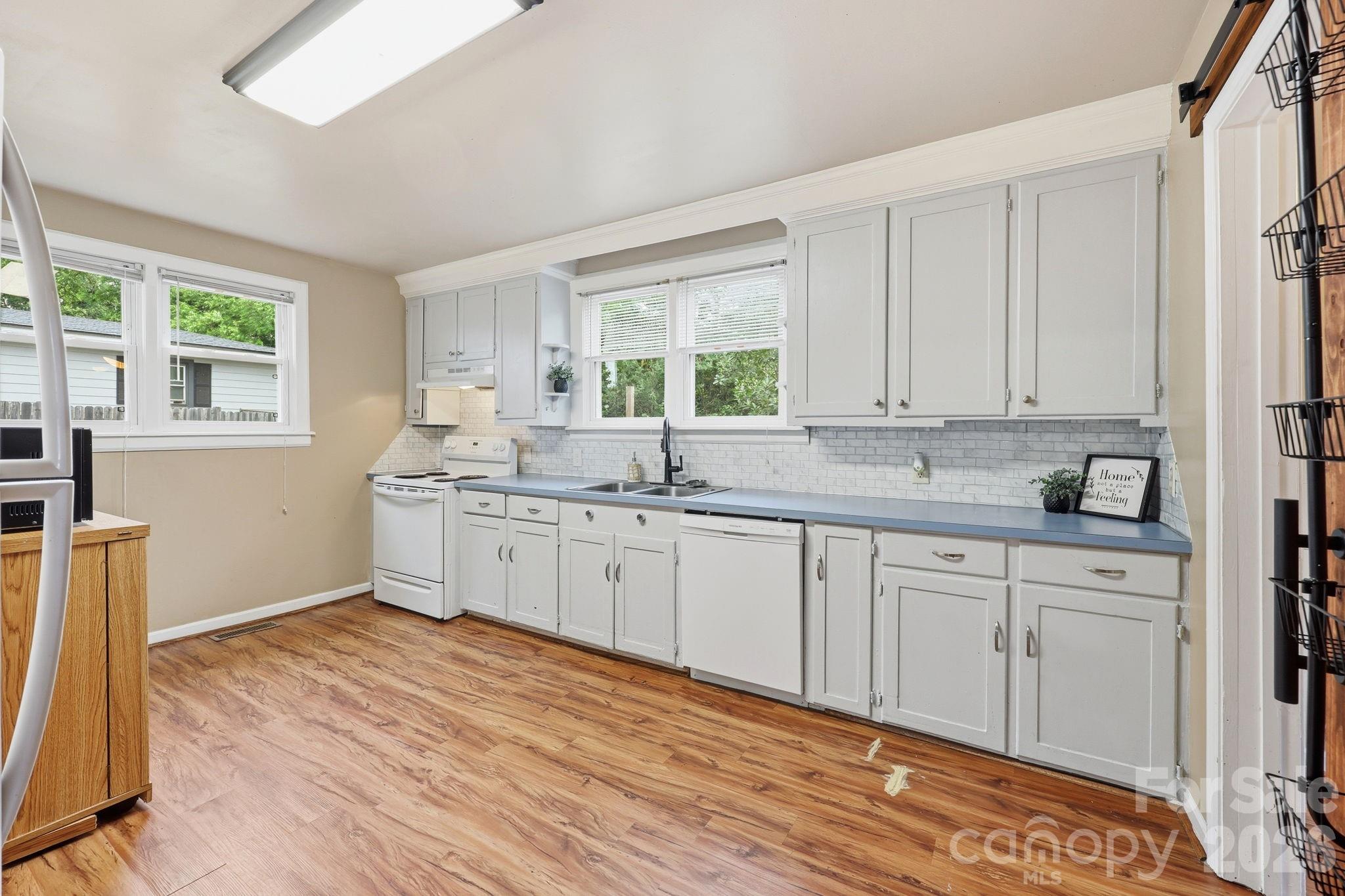 904 Mill Street Albemarle, NC 28001 - Photo 27 of 33