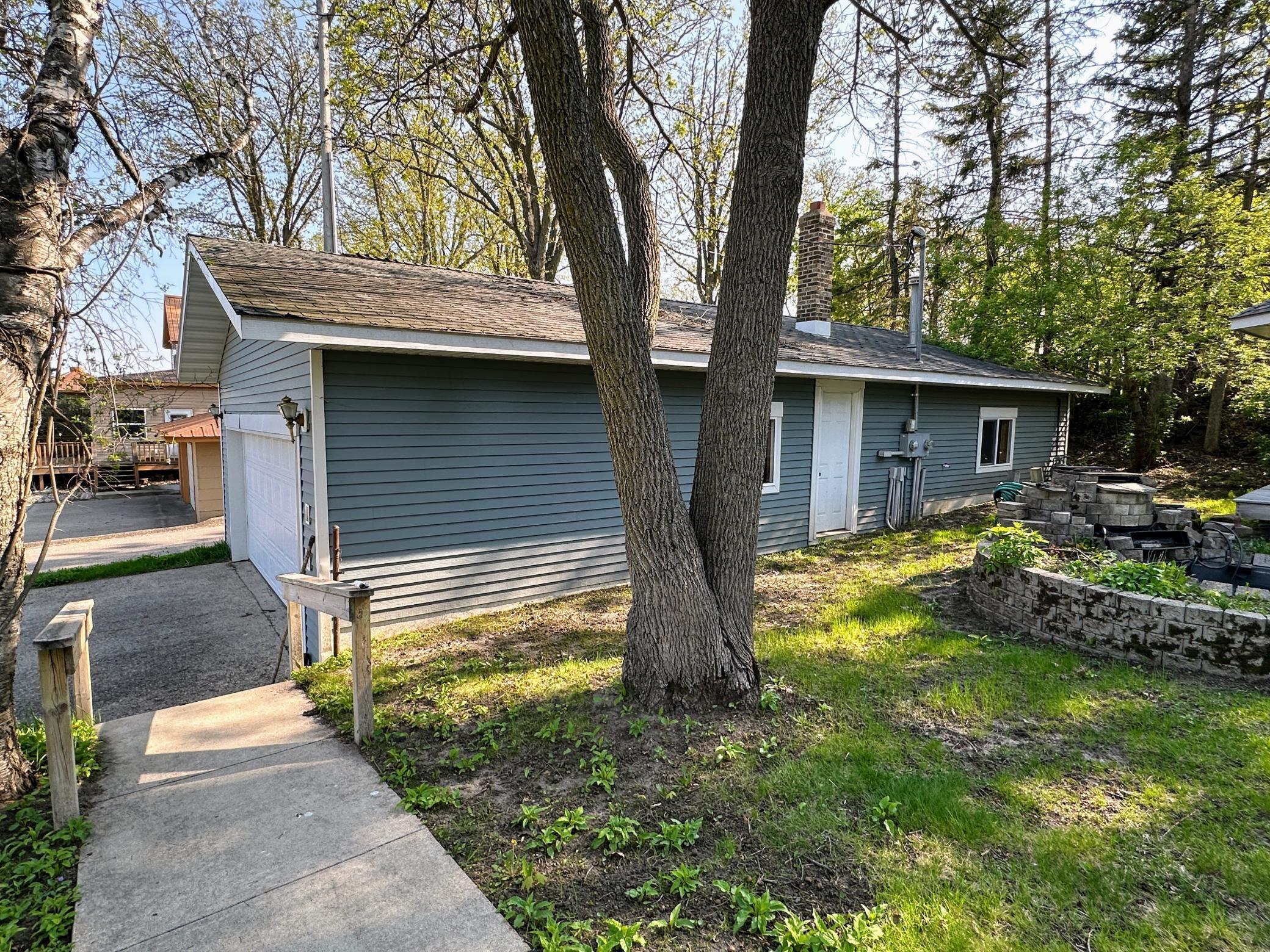 201 West Main Street Vergas, MN 56587 - Photo 8 of 42