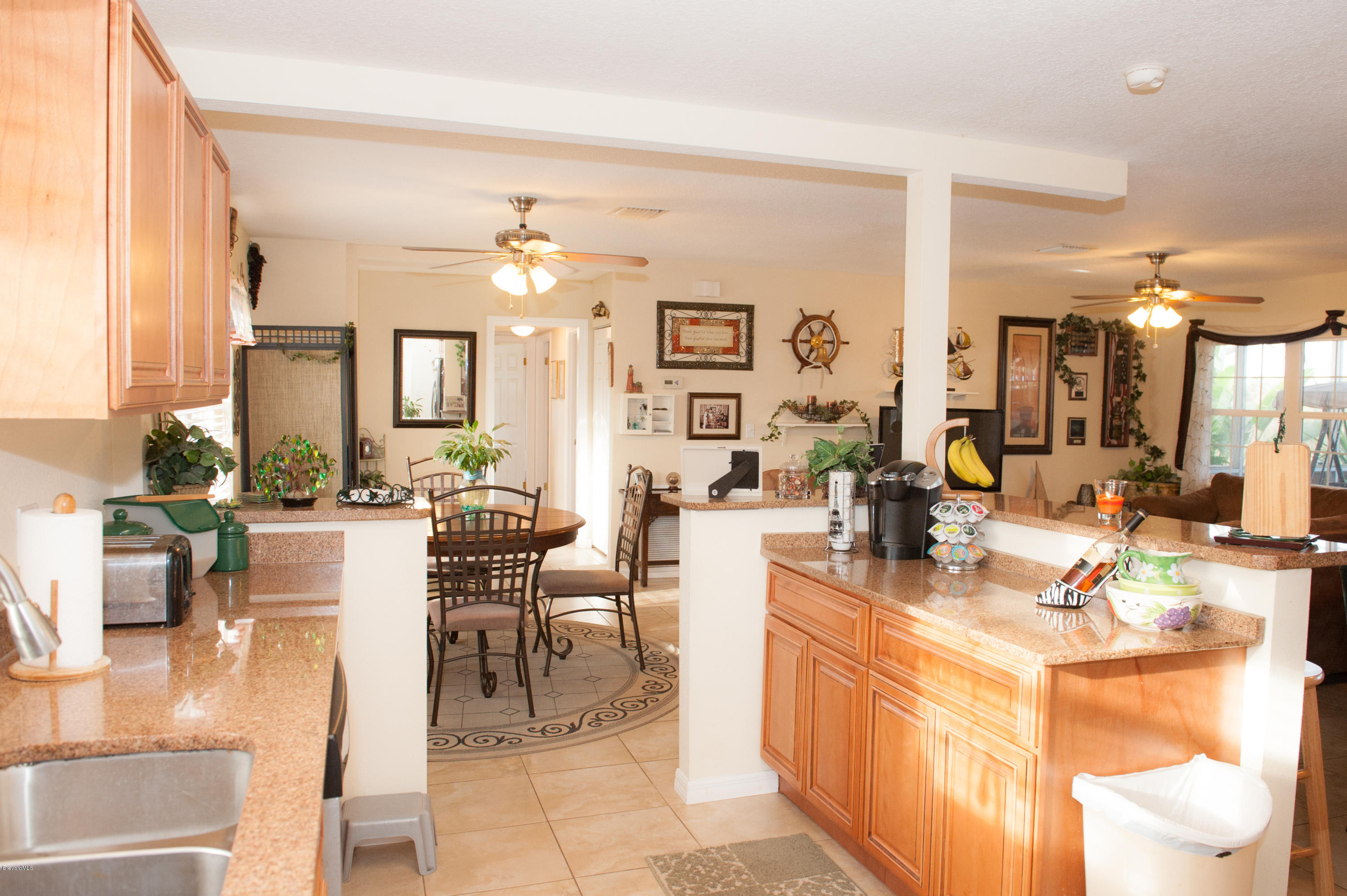 805 Mallard Road Cocoa, FL 32926 - Photo 8 of 18 Granite and Maple cabinets-1