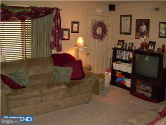 291 School Road Myerstown, PA 17067 - Photo 6 of 8 Gallery Image 6