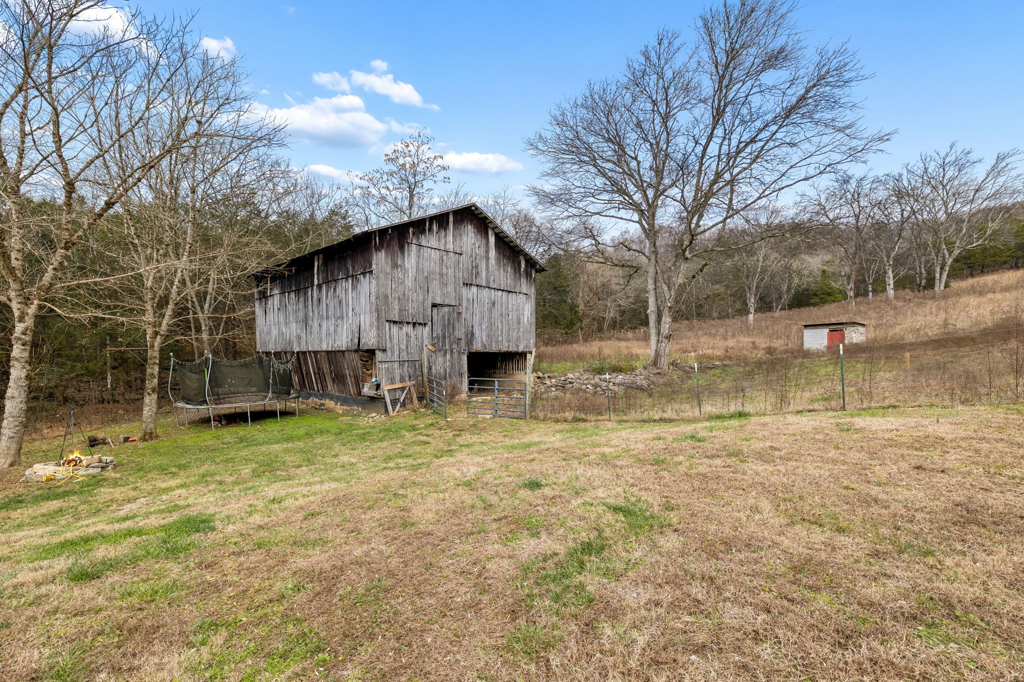 147 Sloan Branch Road Pleasant Shade, TN 37145 - Photo 40 of 53