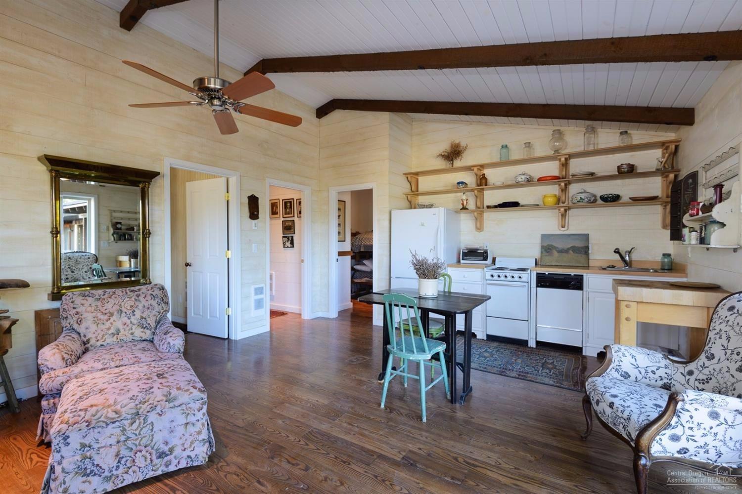64845 Allen Road Bend, OR 97703 - Photo 15 of 23 Gallery Image 15