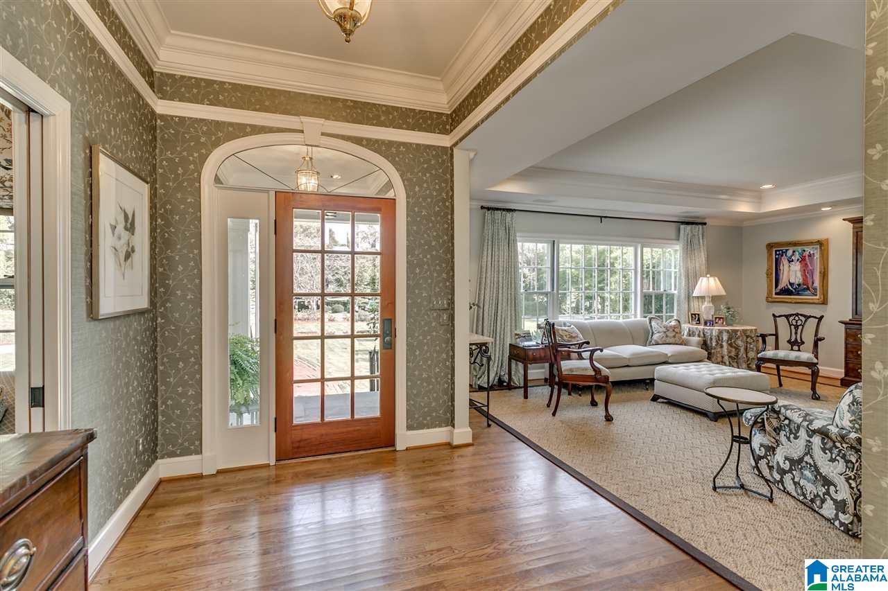 31 Woodhill Road Birmingham, AL 35213 - Photo 5 of 48