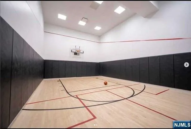 $795,000 | 320 Adolphus Avenue, Unit 404, Cliffside Park, NJ 07010