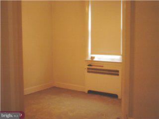 114 Ashton Road Upper Darby, PA 19082 - Photo 2 of 4