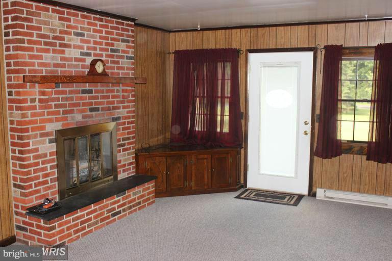 2000 Bennett Point Road Queenstown, MD 21658 - Photo 15 of 15 Family Room