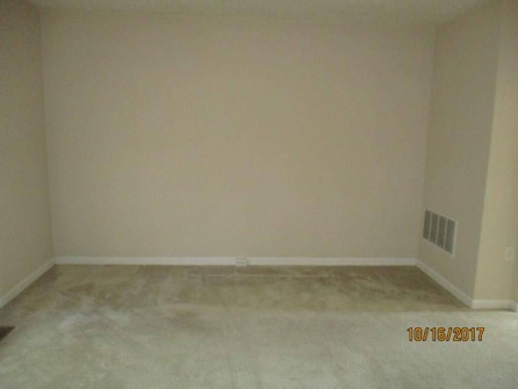 6438 Lindsey Lane Export, PA 15632 - Photo 4 of 17