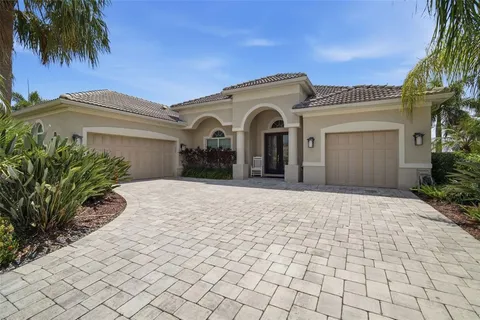 $1,450,000 | 621 Regatta Way, Bradenton, FL 34208