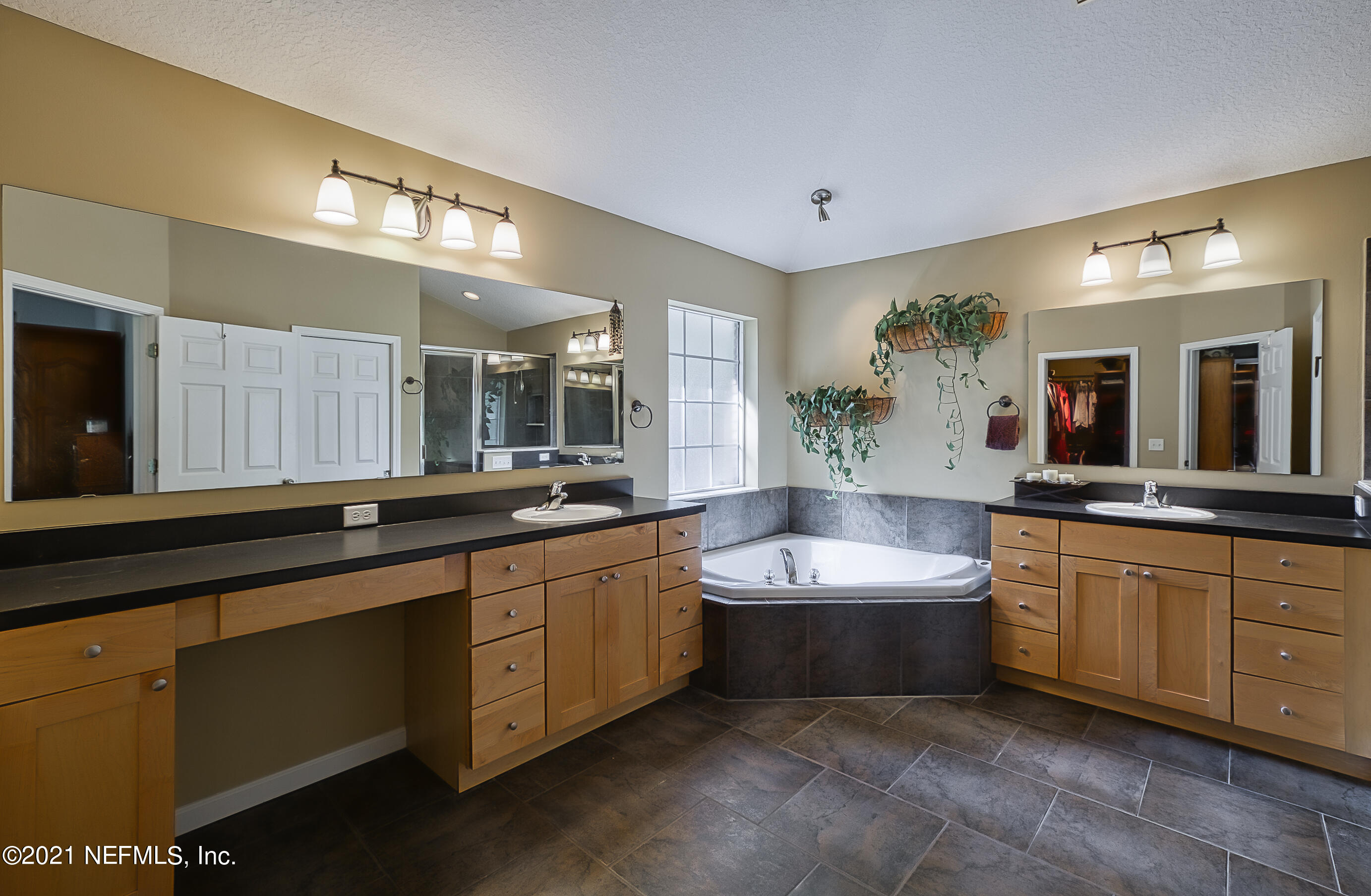 96054 Sail Wind Way Yulee, FL 32097 - Photo 14 of 33 14