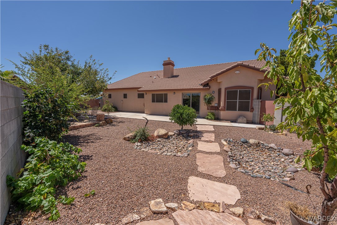 4248 East Cane Ranch Road Kingman, AZ 86401 - Photo 16 of 71 Back of Structure