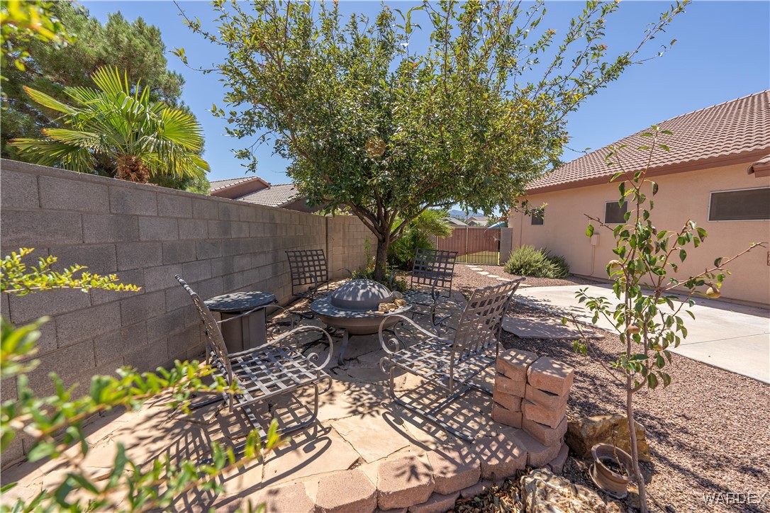 4248 East Cane Ranch Road Kingman, AZ 86401 - Photo 17 of 71 Patio