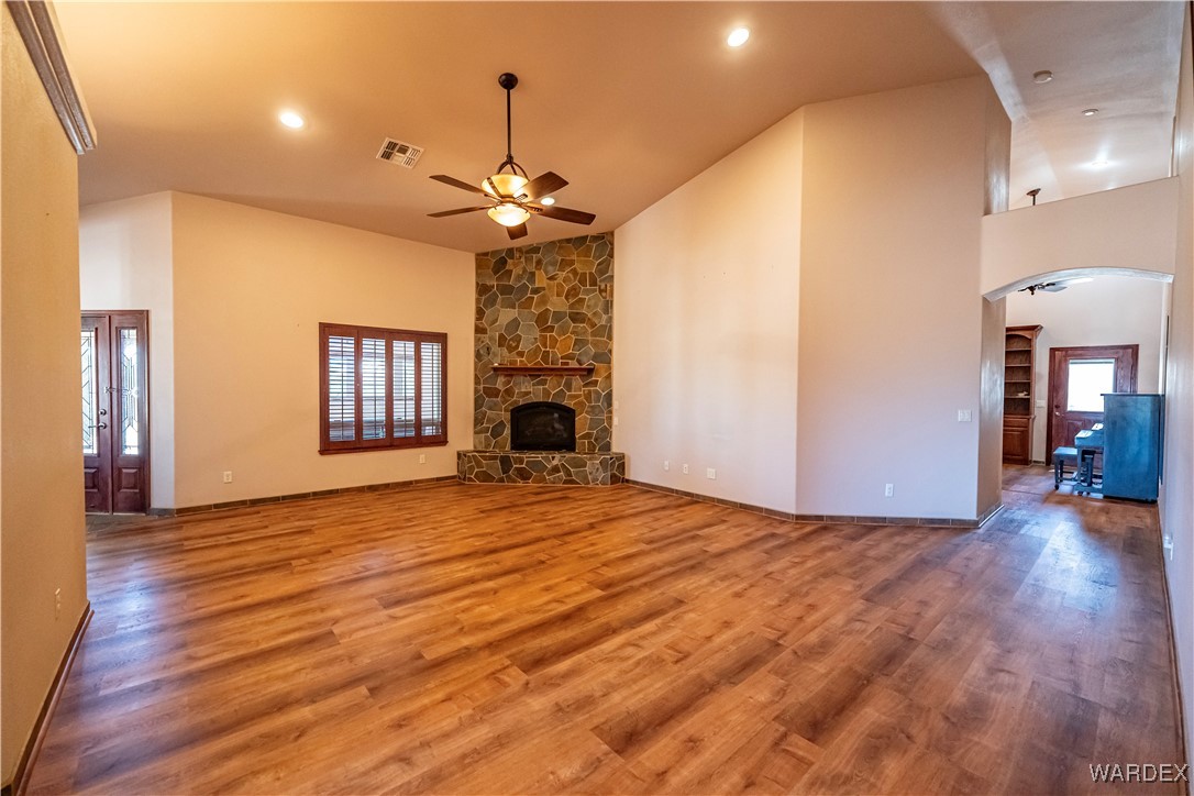 4248 East Cane Ranch Road Kingman, AZ 86401 - Photo 34 of 71 Living Room