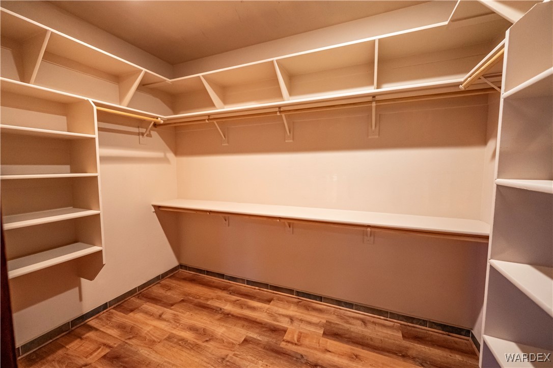 4248 East Cane Ranch Road Kingman, AZ 86401 - Photo 48 of 71 Closet