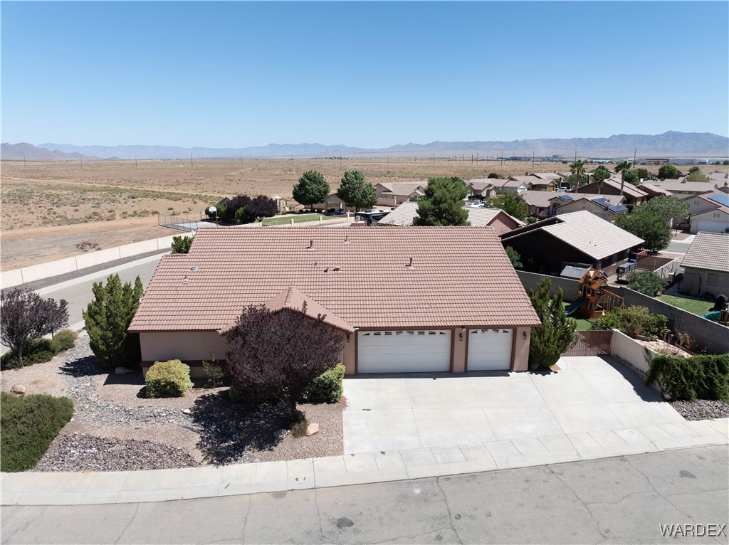 4248 East Cane Ranch Road Kingman, AZ 86401 - Photo 8 of 71 Front of Structure