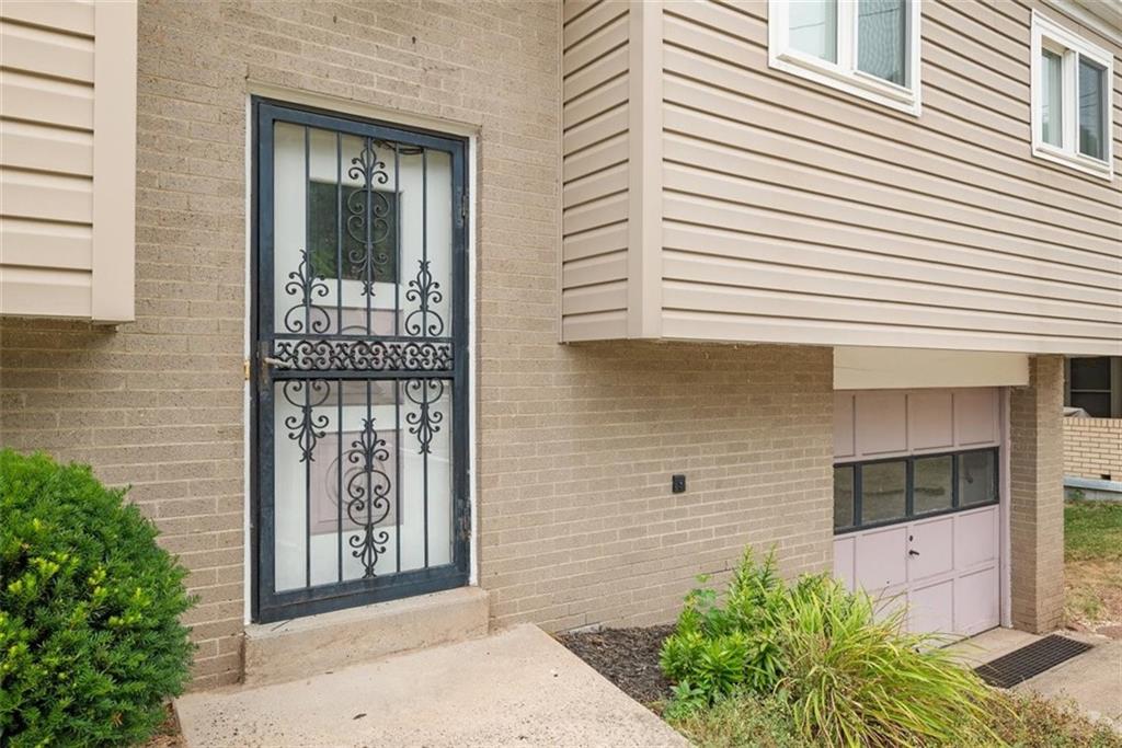 3525 Bevan Road North Versailles, PA 15137 - Photo 4 of 38 Gallery Image 4