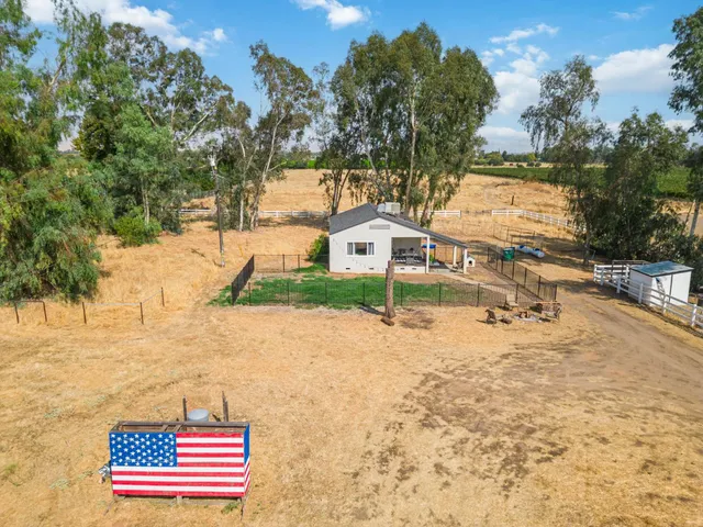 $515,000 | 3520 North Bethel Avenue, Sanger, CA 93657
