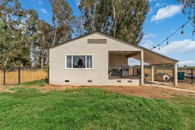 $515,000 | 3520 North Bethel Avenue, Sanger, CA 93657