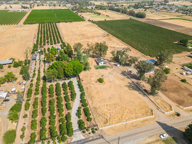 $515,000 | 3520 North Bethel Avenue, Sanger, CA 93657