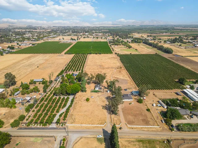 $515,000 | 3520 North Bethel Avenue, Sanger, CA 93657