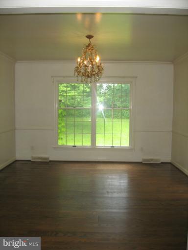 718 Senseny Road Berryville, VA 22611 - Photo 11 of 25 Dining Room