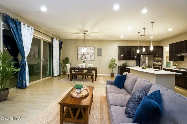 $759,000 | 1954 East Geronimo Street, Chandler, AZ 85225