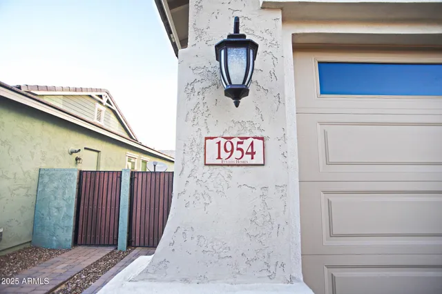 $759,000 | 1954 East Geronimo Street, Chandler, AZ 85225